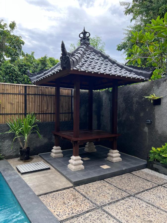 Green Hill Inn Jimbaran  Exterior photo